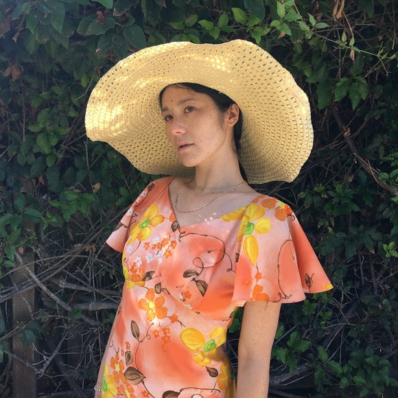 90s *Maluna Hawaii* Floral Creamsicle Maxi Dress - Picture 5 of 5